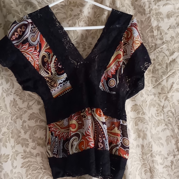 Shirt - Picture 2 of 3